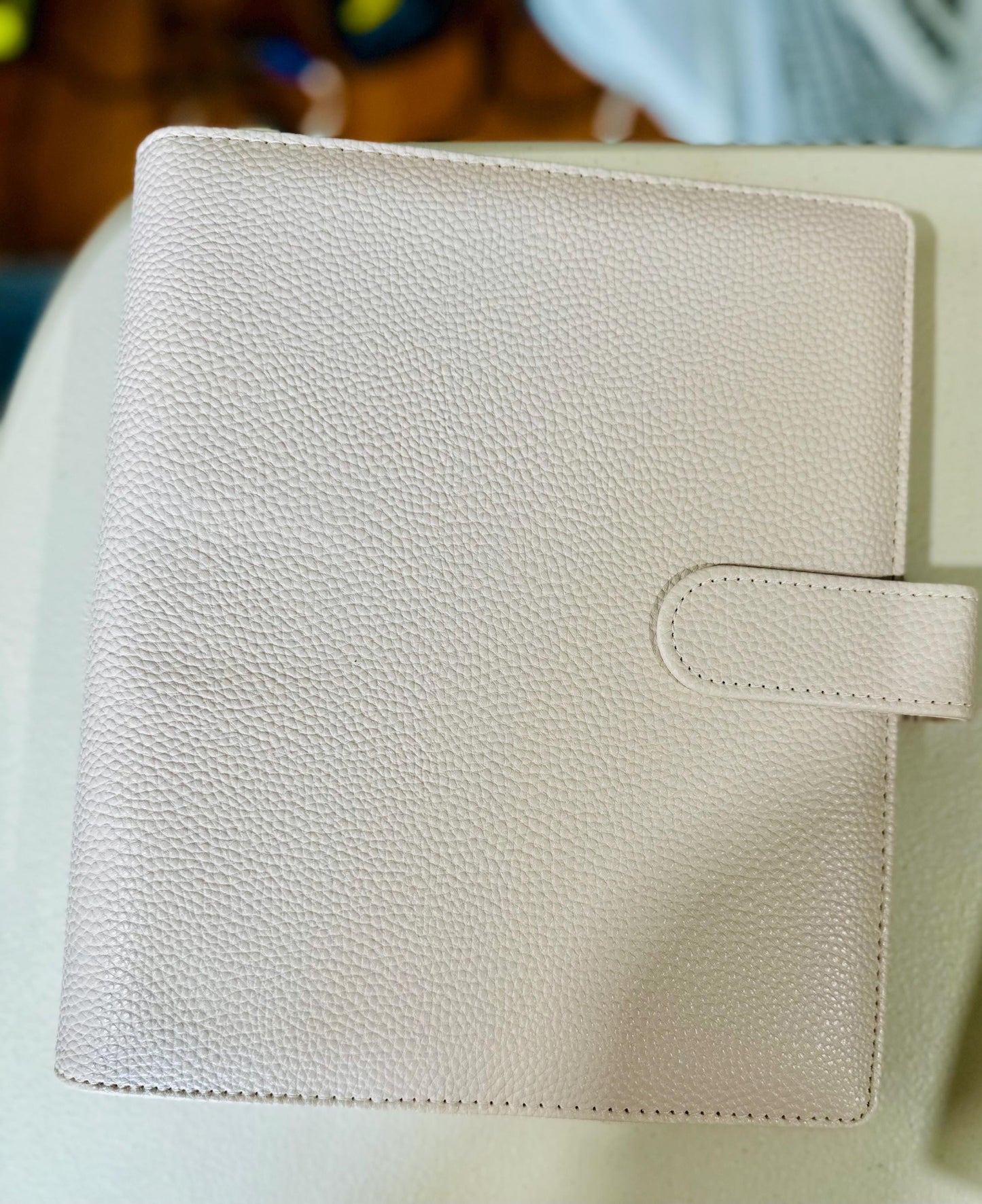 A5 Cash Budget Binder –Pebbled Vegan leather Money Organizer with Envelopes & Pockets | Cash Stuffing Binder Wallet”