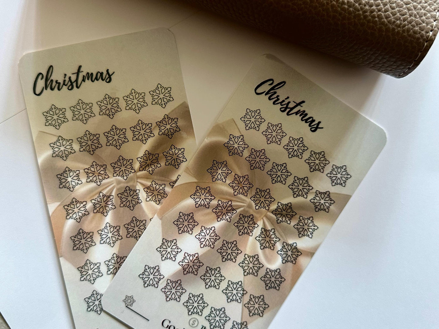 Christmas Savings Challenge Tracker – Holiday Budgeting Snowflake Goal Chart – Cash Stuffing Christmas Planner