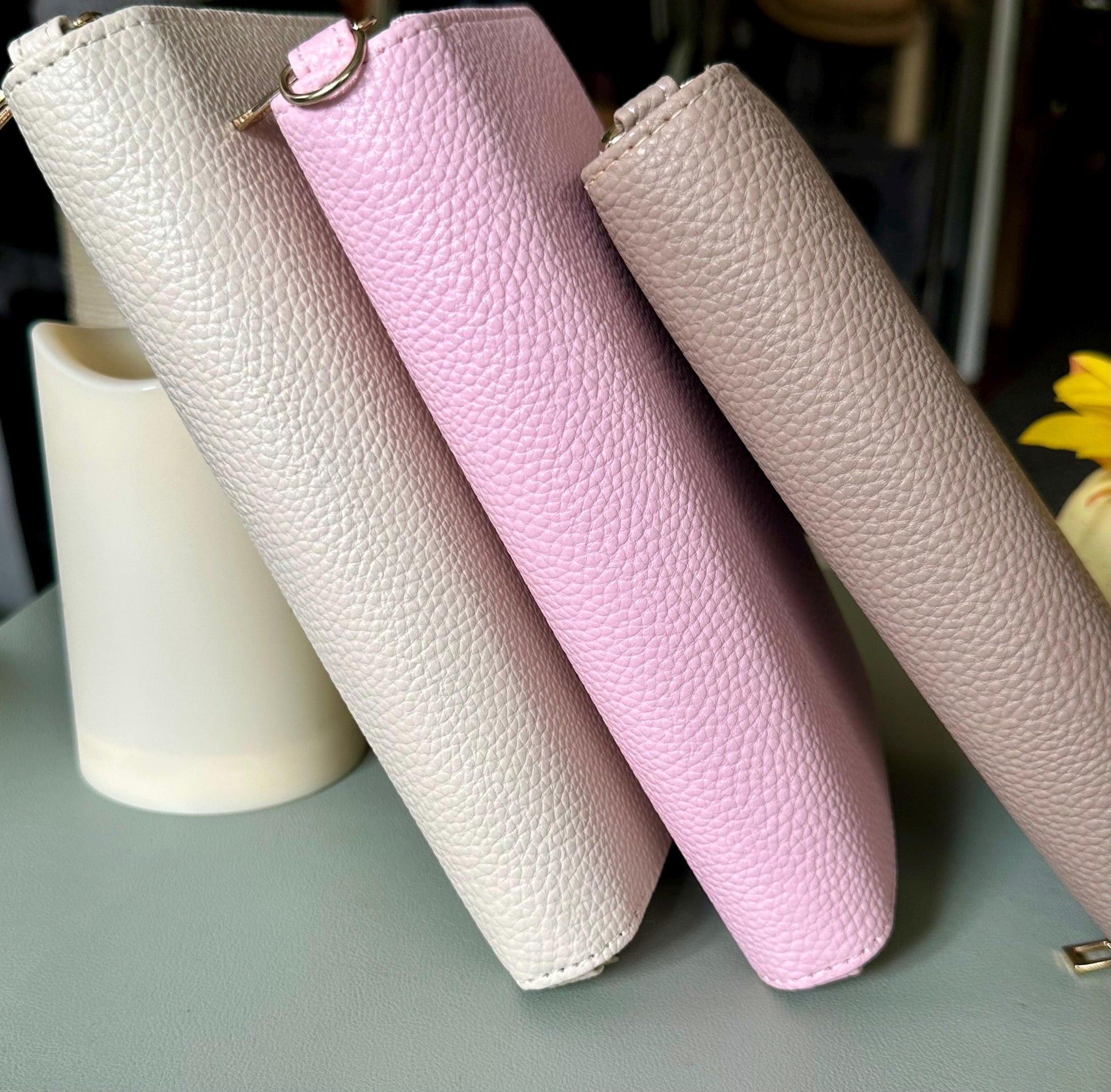 A6 Vegan Leather Budget Binder Wallet: Zip Around Cash Envelope Organizer with Wristlet