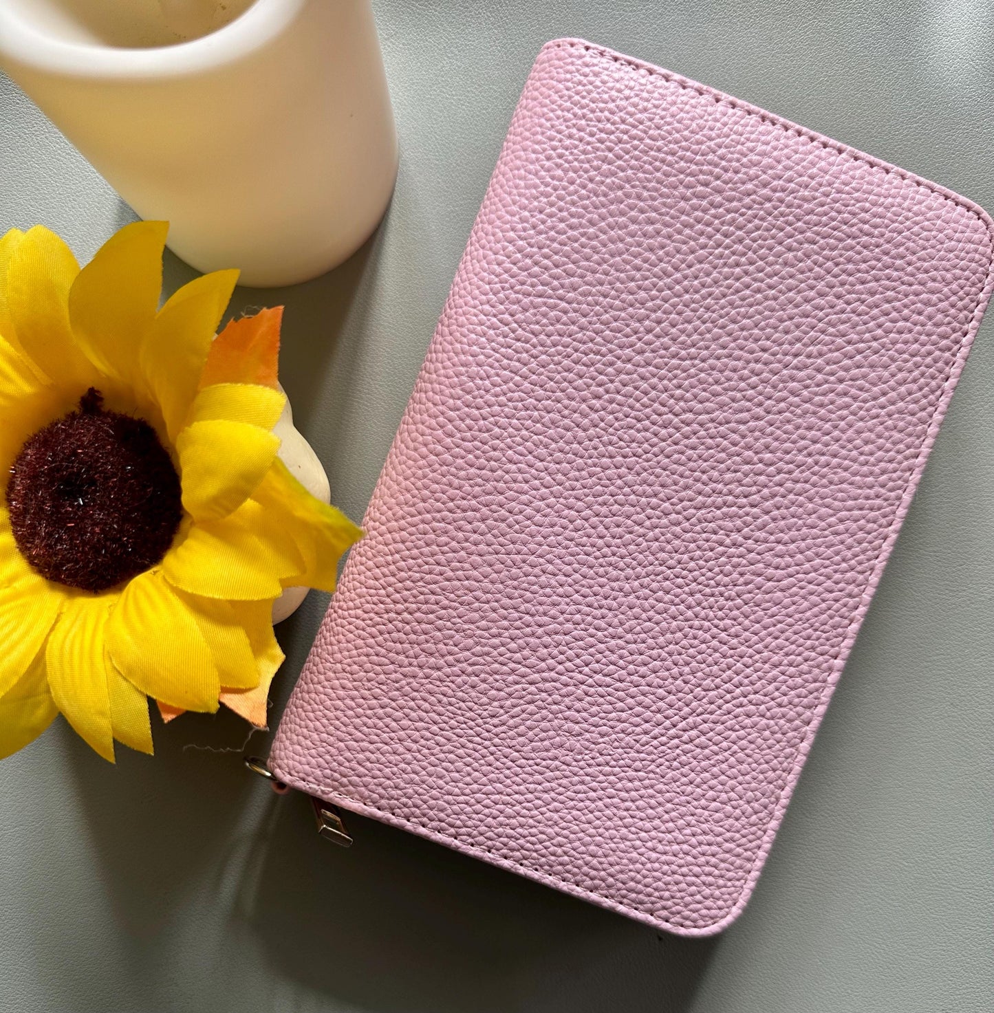 A6 Vegan Leather Budget Binder Wallet: Zip Around Cash Envelope Organizer with Wristlet